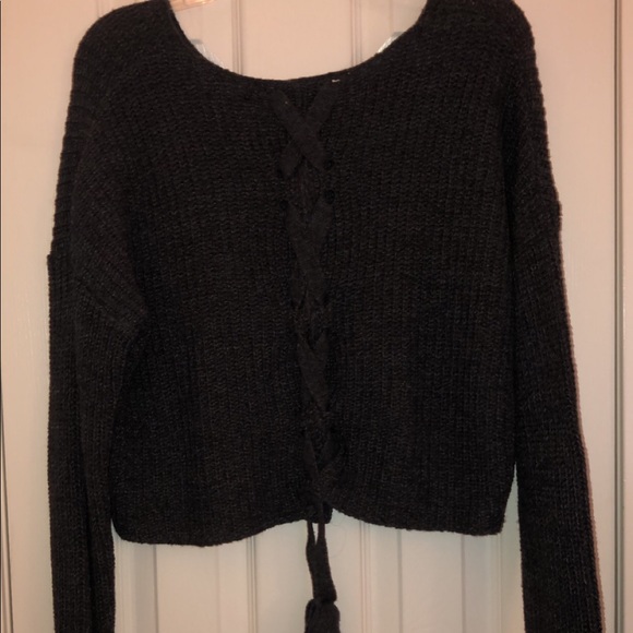 grey sweater with detailing on the back - Picture 2 of 2